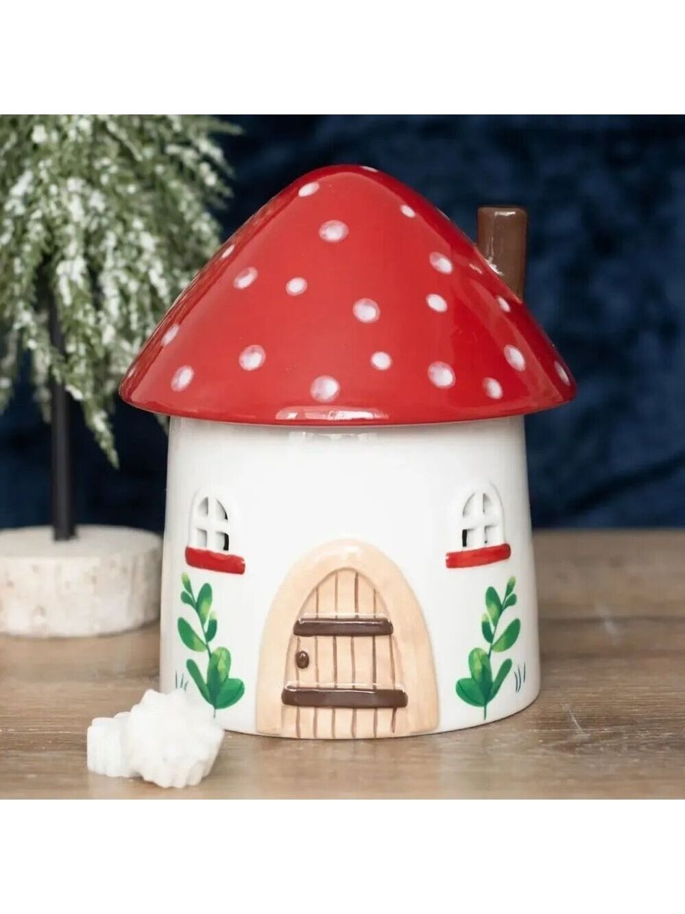 FINAL PIECE!!! ($18) Mushroom House Oil Burner and Wax Warmer